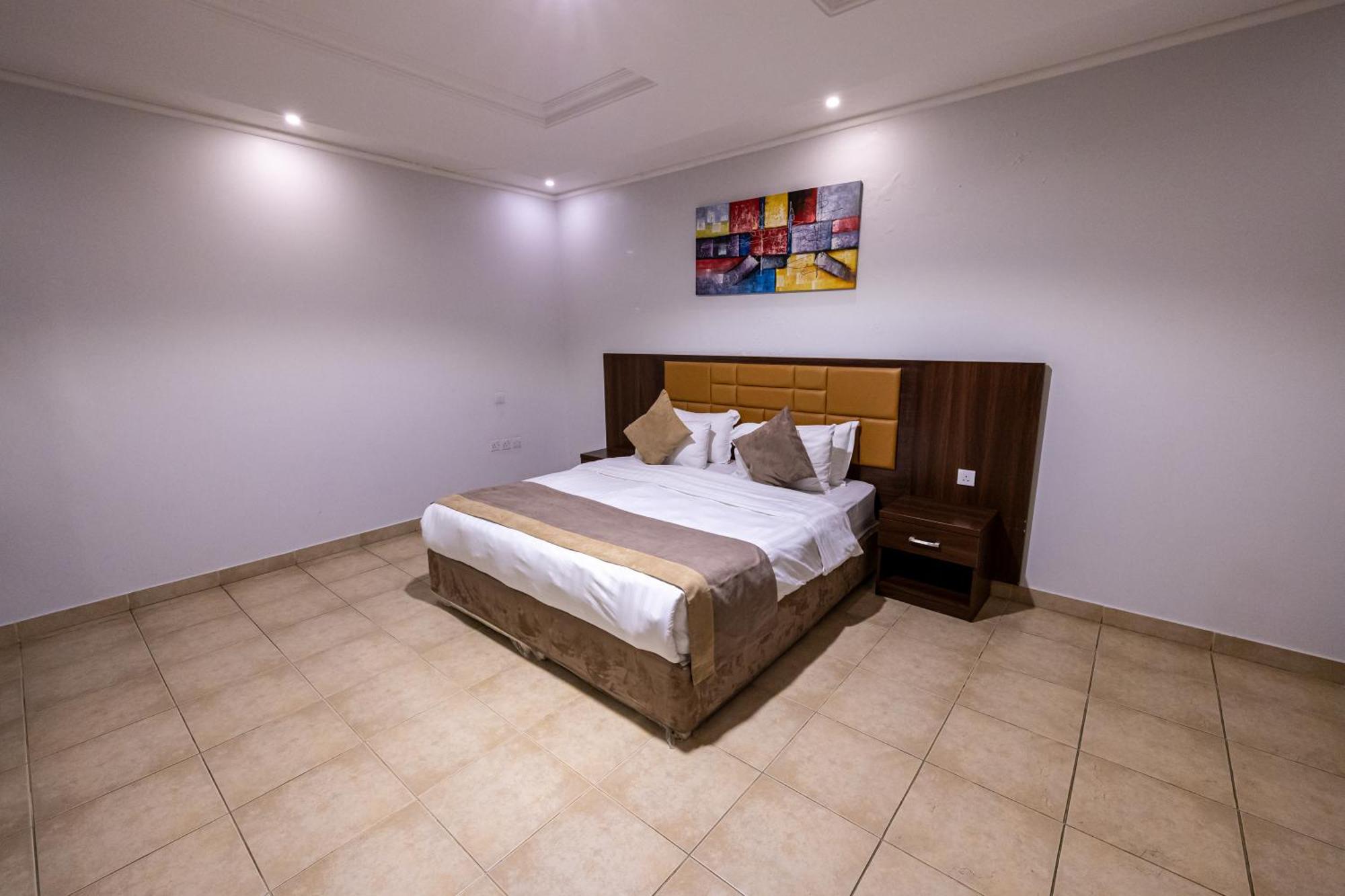 ال متعب سويتس المرسلات Aparthotel Riyadh