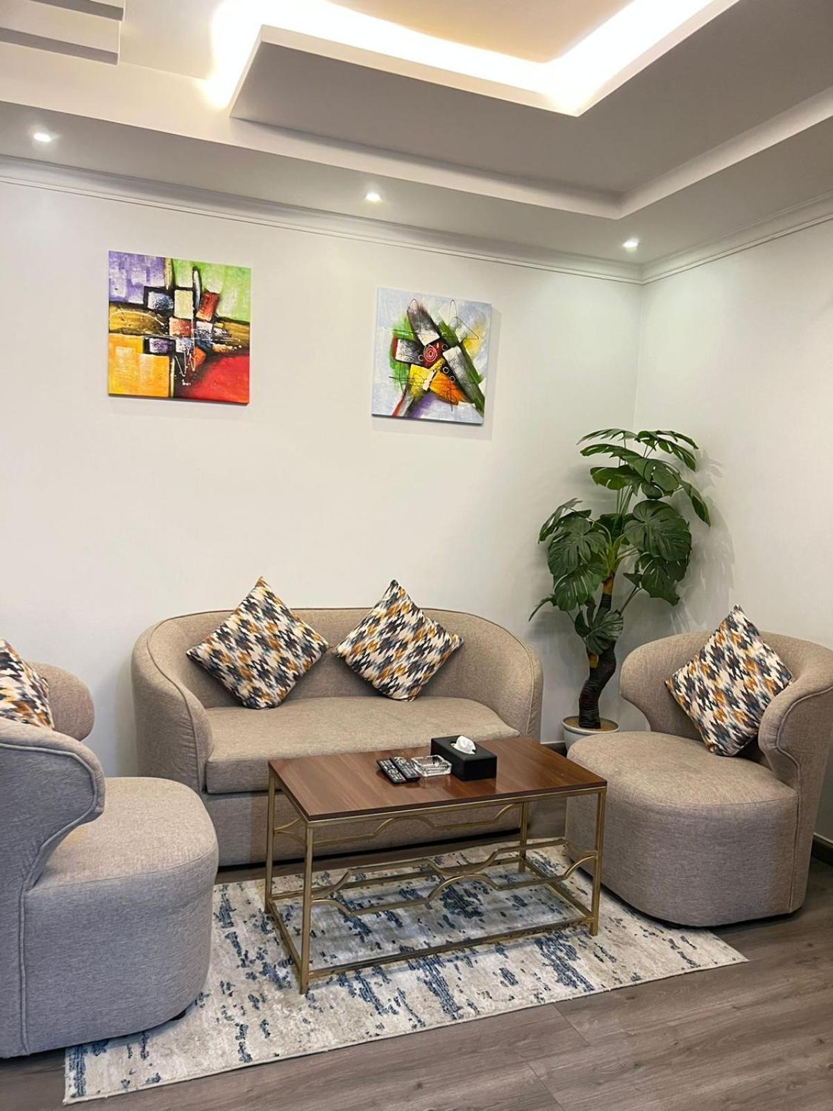 ال متعب سويتس المرسلات Appart hôtel